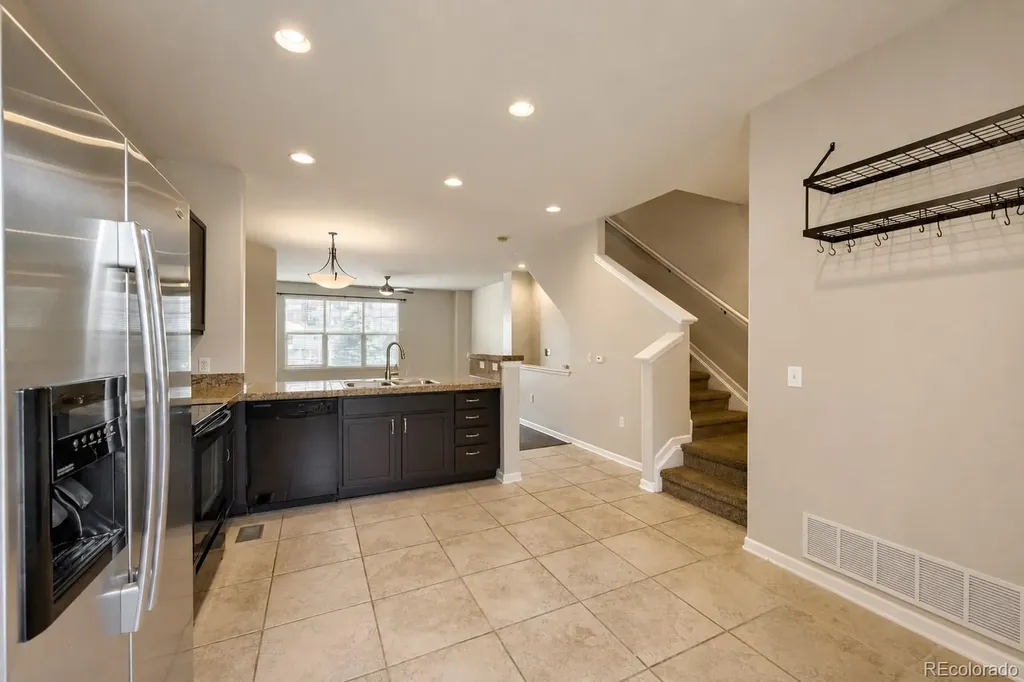 13516 Via Varra Broomfield CO 80020