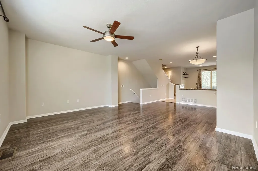13516 Via Varra Broomfield CO 80020
