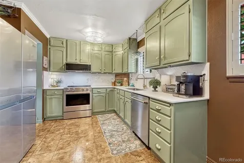 2830 N Institute Street Colorado Springs CO 80907