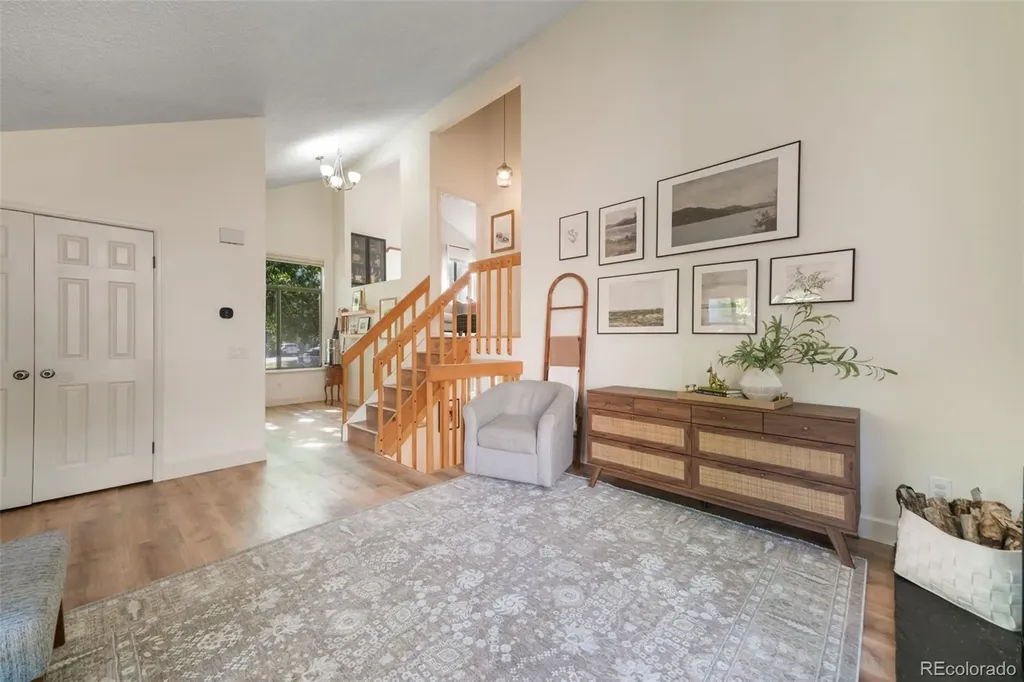 10229 E Peakview Avenue Englewood CO 80111