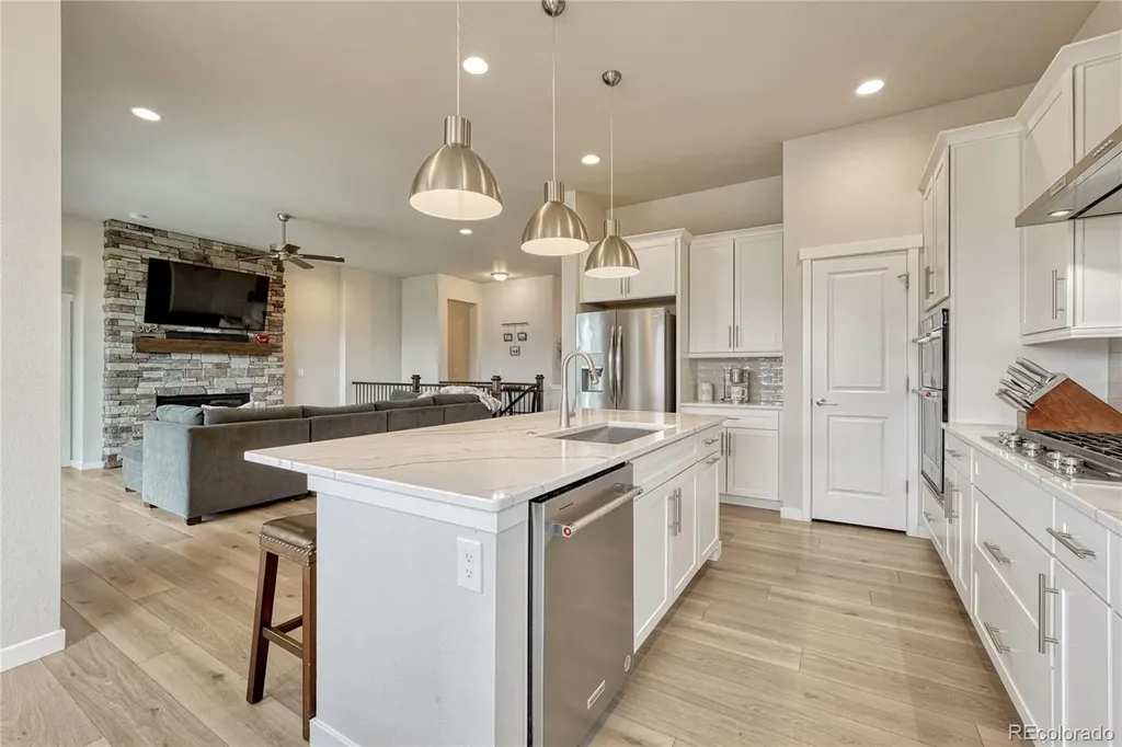 4445 Mesa Top Drive Monument CO 80132