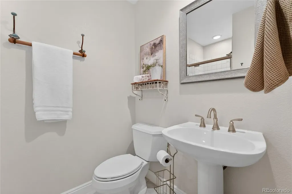 1774 Spring Water Place Highlands Ranch CO 80129