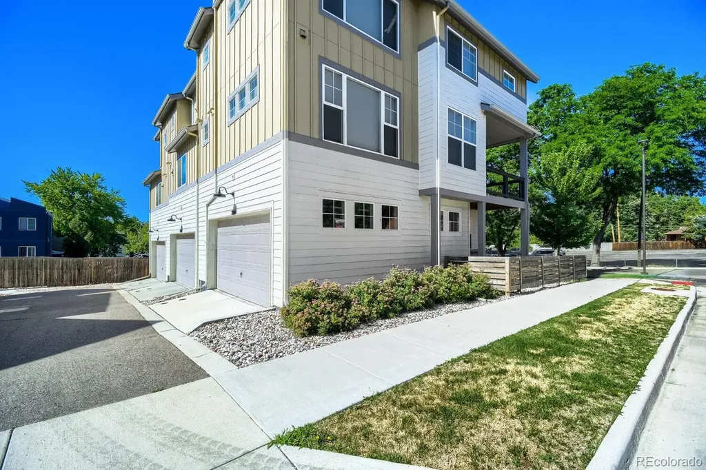 2844 Kendall Street Denver CO 80214