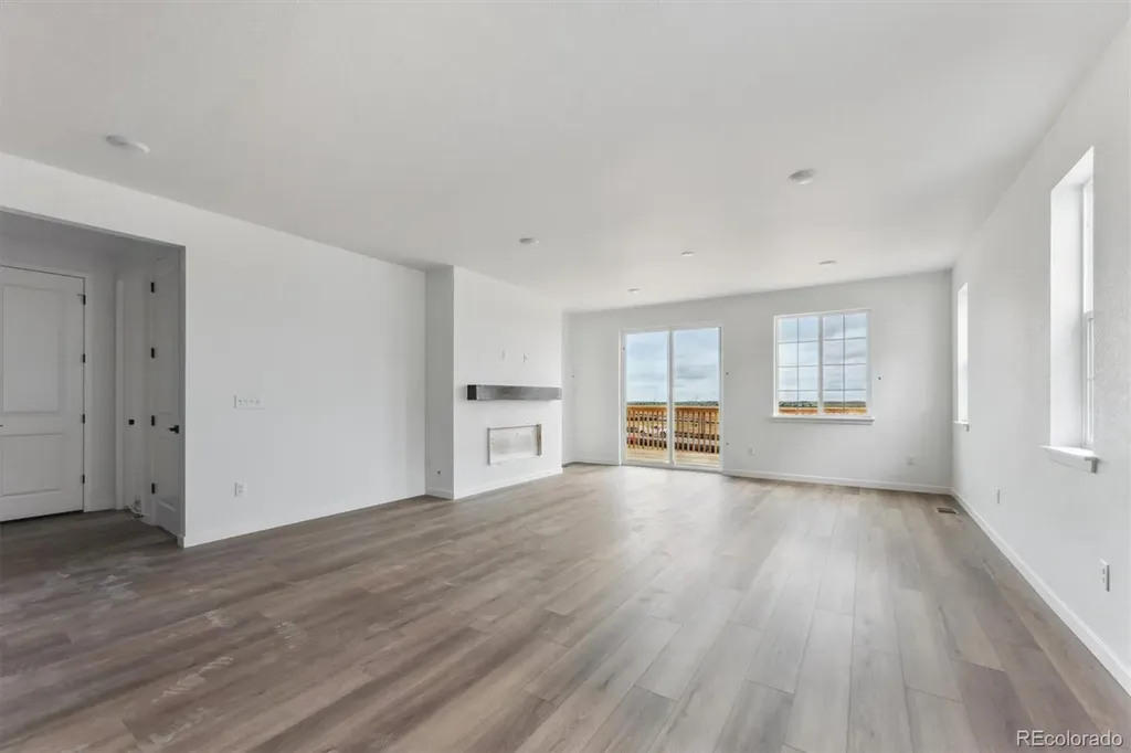 25283 E Warren Place Aurora CO 80018