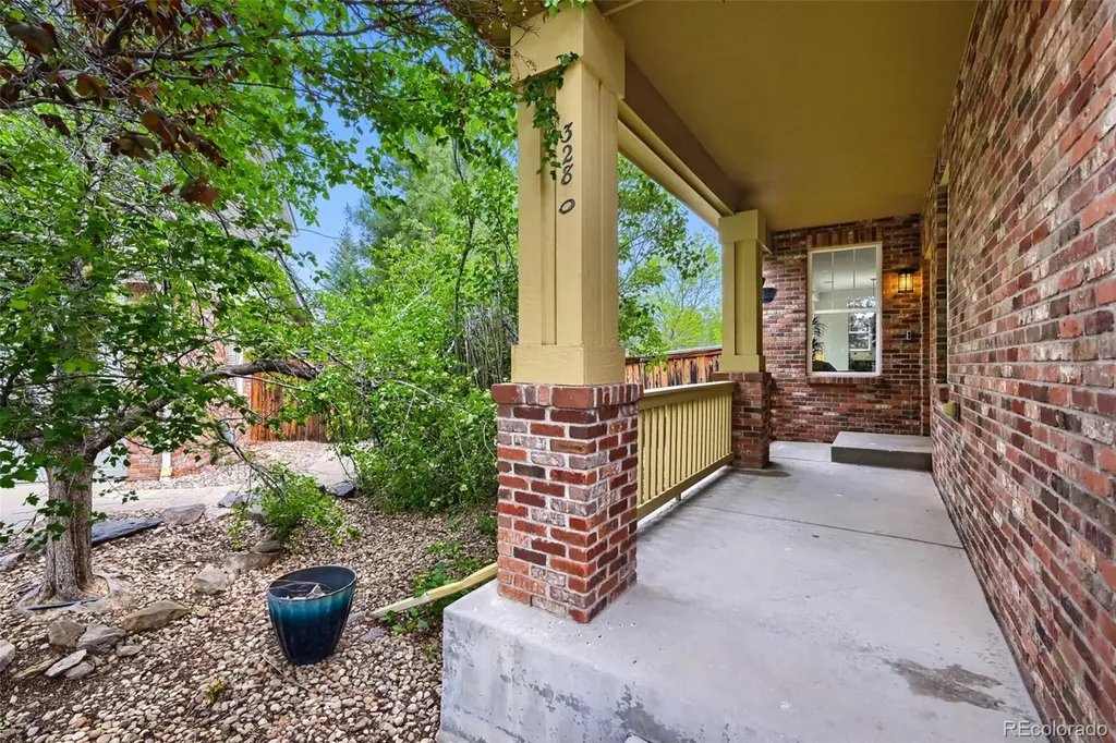 3280 S Malaya Court Aurora CO 80013