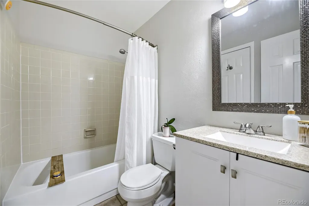 13732 E Lehigh Avenue Aurora CO 80014