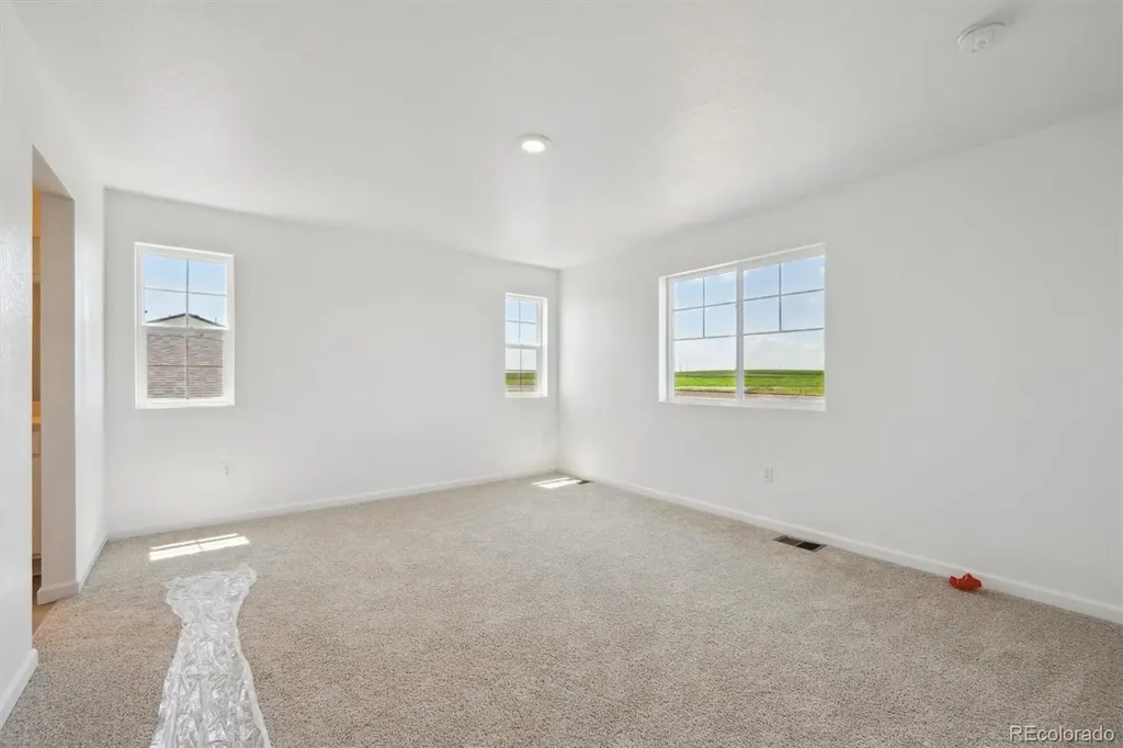 313 W Owen Avenue Keenesburg CO 80643