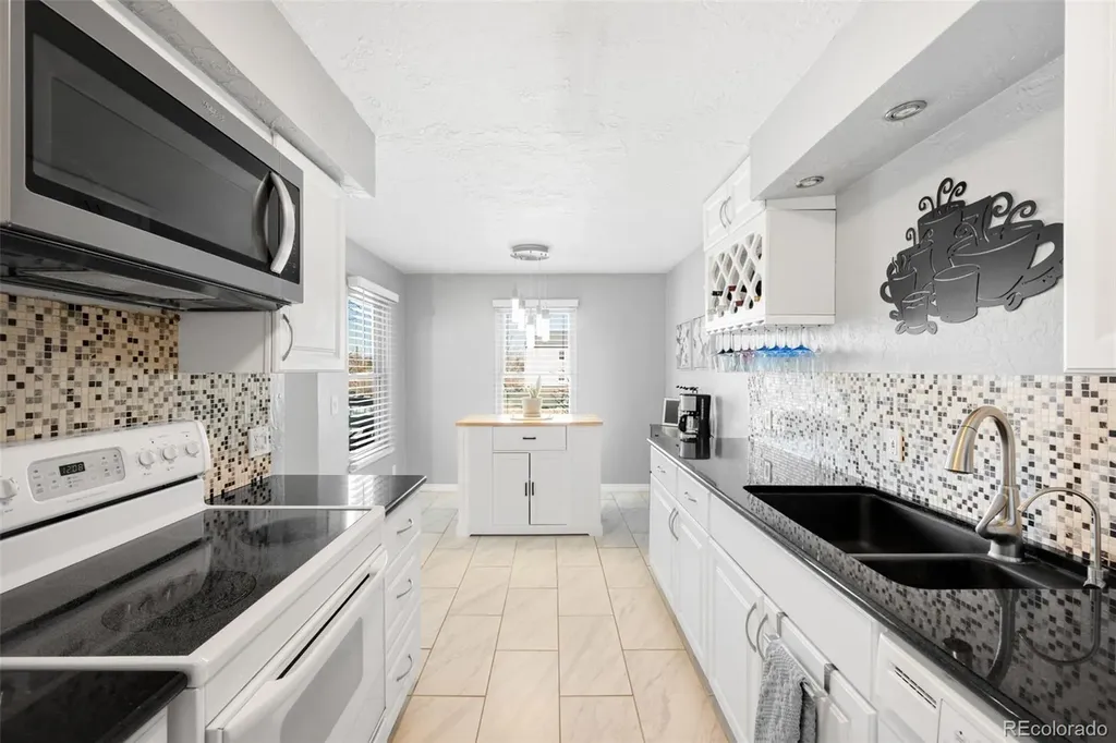 7395 E Eastman Avenue Denver CO 80231