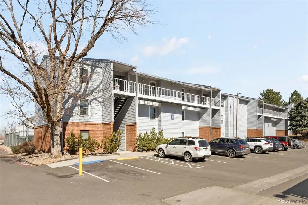 7395 E Eastman Avenue Denver CO 80231