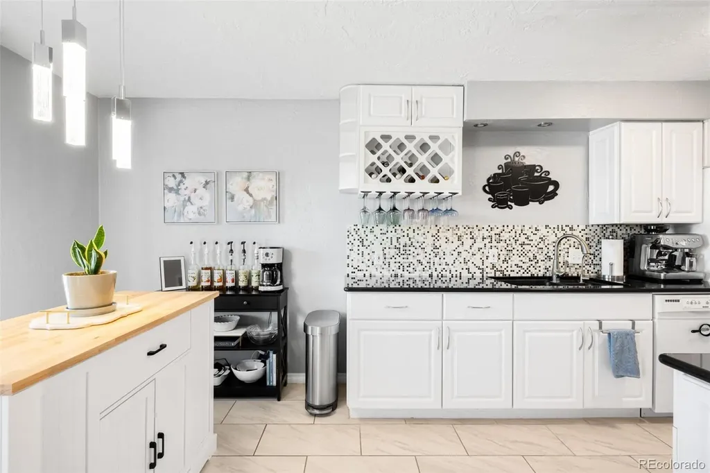 7395 E Eastman Avenue Denver CO 80231