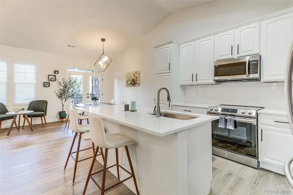 23043 E Ontario Drive Aurora CO 80016