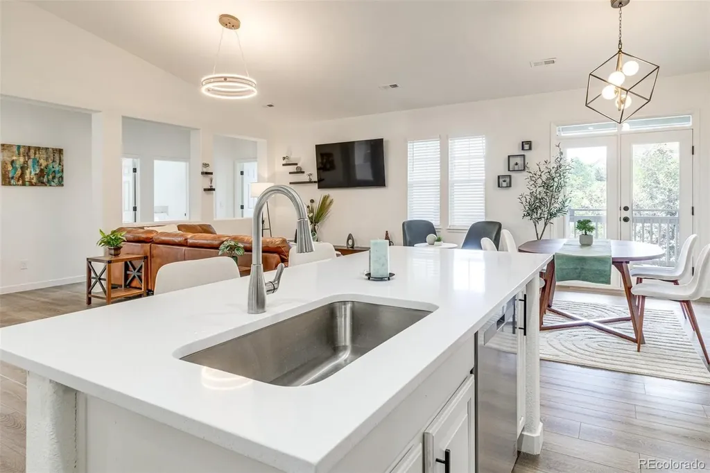 23043 E Ontario Drive Aurora CO 80016