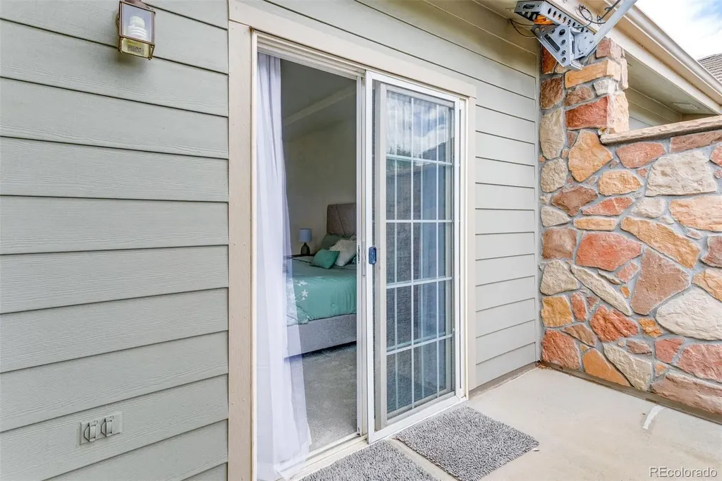 23043 E Ontario Drive Aurora CO 80016