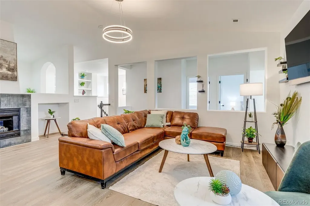 23043 E Ontario Drive Aurora CO 80016