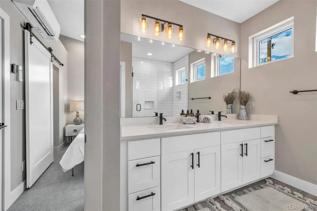 3219 W 19th Avenue Denver CO 80204