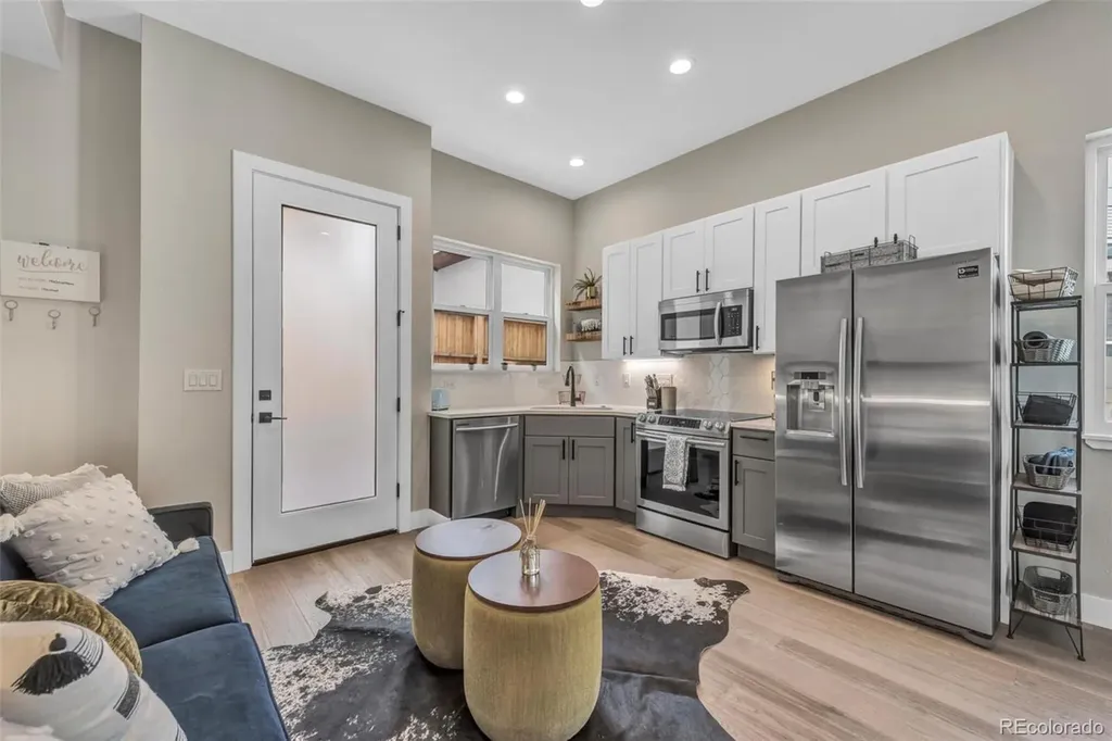 3219 W 19th Avenue Denver CO 80204