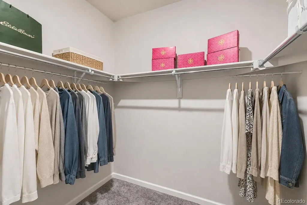 6153 N Ceylon Street Denver CO 80249