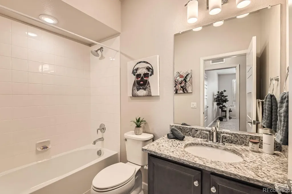 6153 N Ceylon Street Denver CO 80249