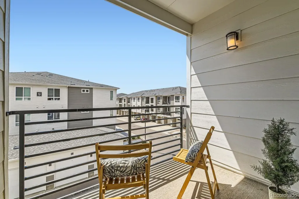 6153 N Ceylon Street Denver CO 80249