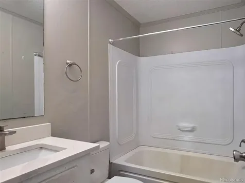 1743 Pagosa Way Aurora CO 80011