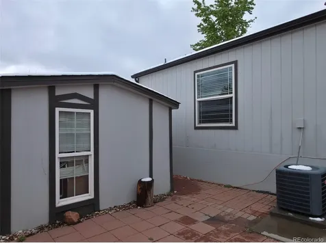 1743 Pagosa Way Aurora CO 80011
