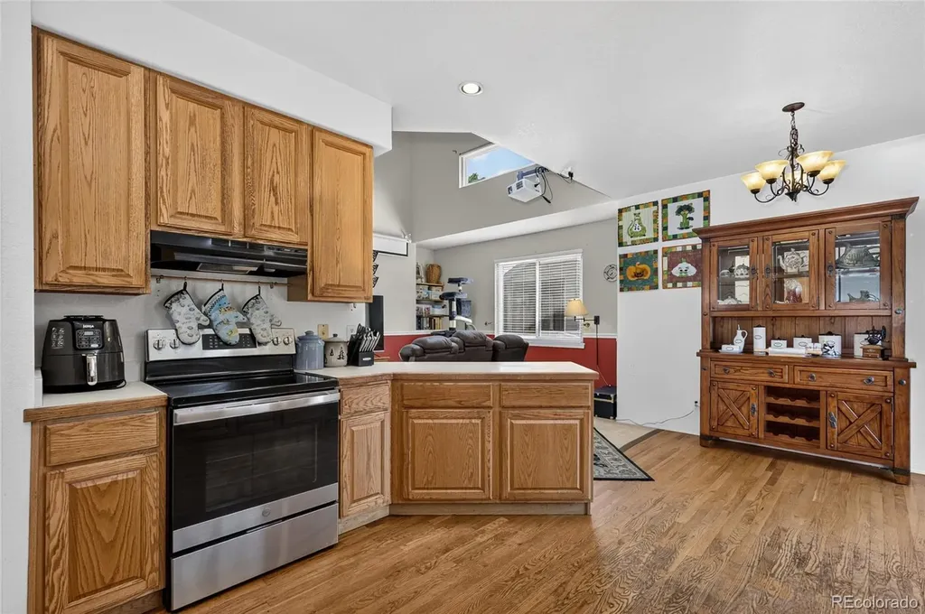 9770 Red Oakes Drive Littleton CO 80126