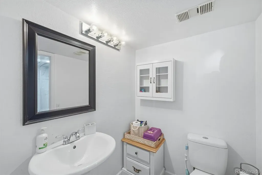 13902 E Stanford Circle Aurora CO 80015