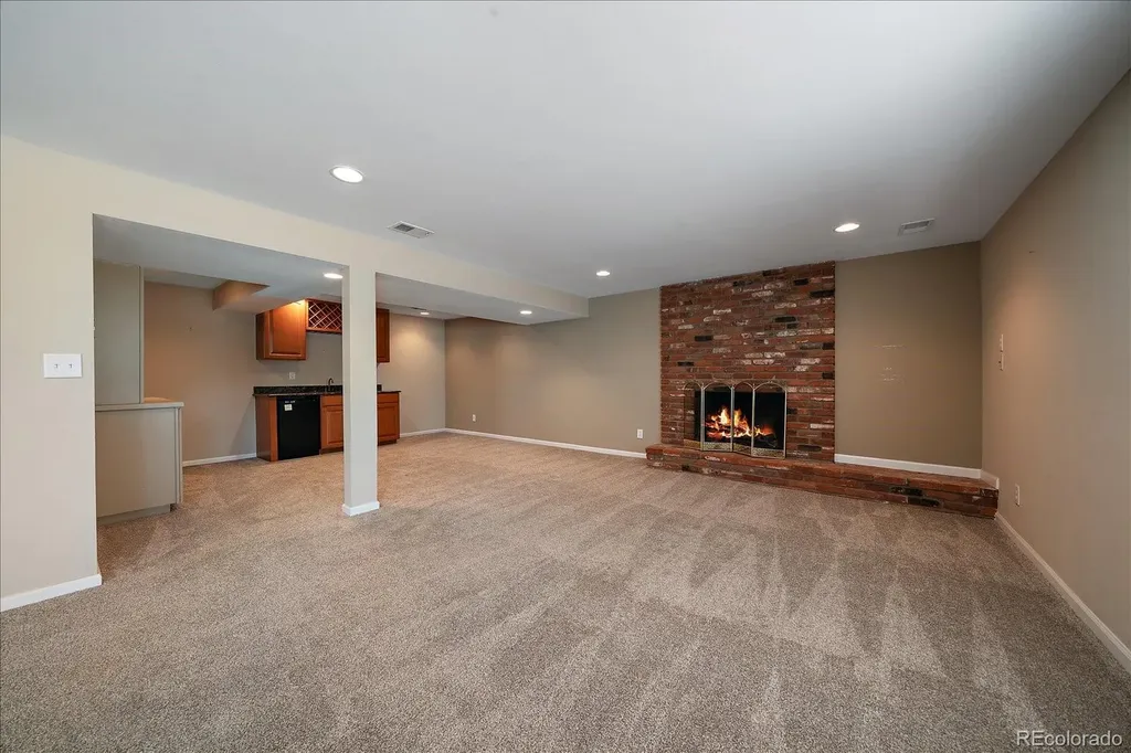 6477 S Hill Street Littleton CO 80120