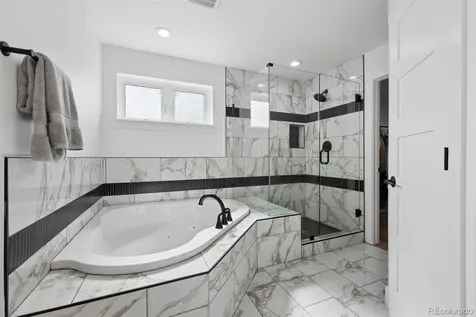 1931 Andes Street Aurora CO 80011