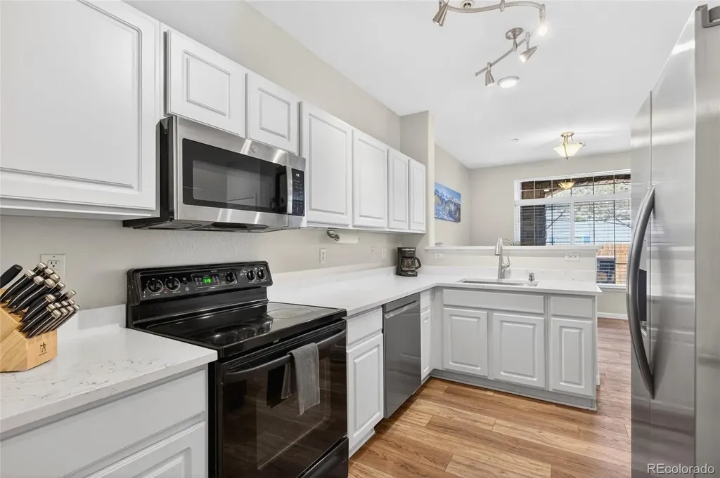 1509 S Florence Court Aurora CO 80247
