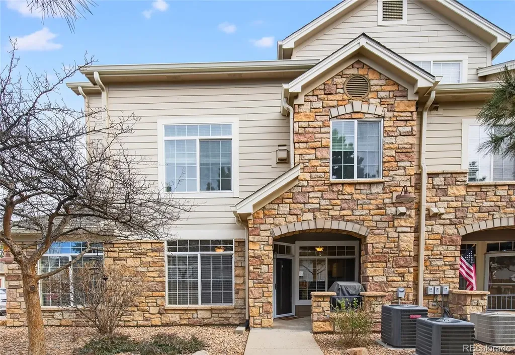 1509 S Florence Court Aurora CO 80247