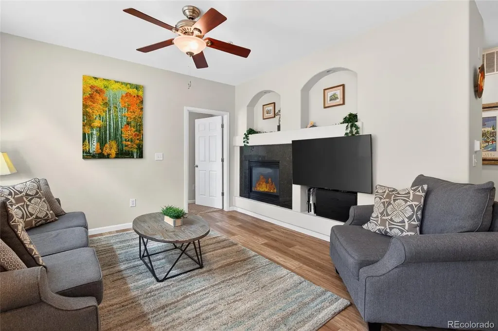 1509 S Florence Court Aurora CO 80247