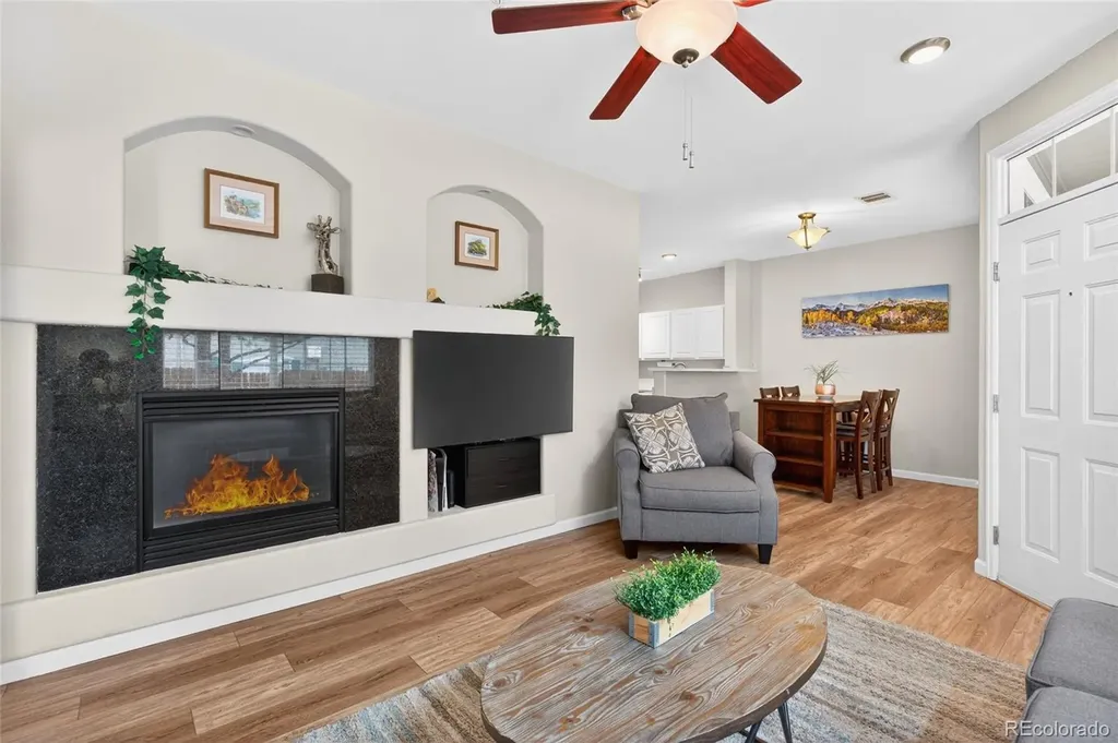 1509 S Florence Court Aurora CO 80247