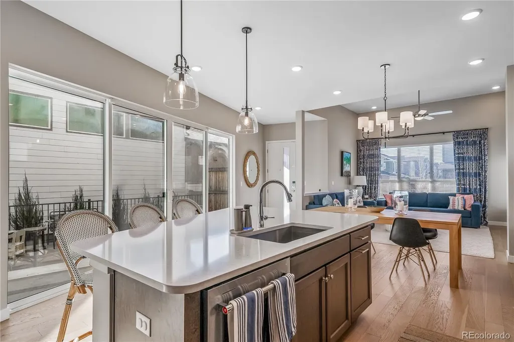 6322 N Emporia Street Denver CO 80238