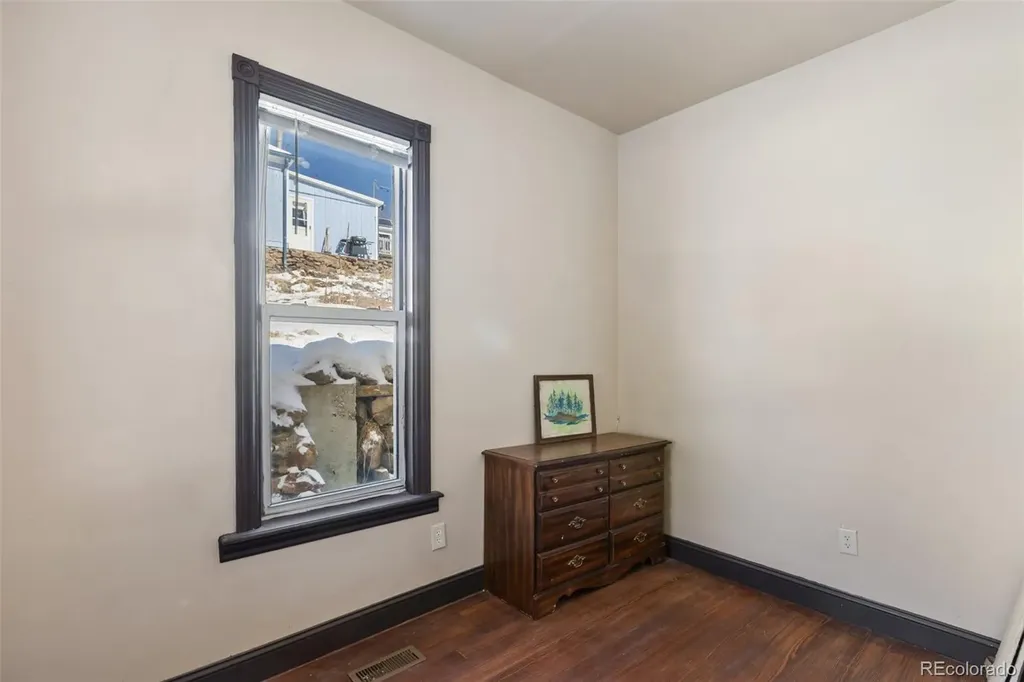 112 S 6th Street Victor CO 80860