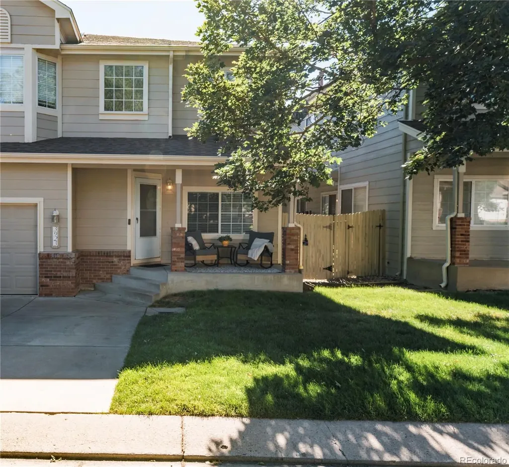 3923 Nicki Heights Colorado Springs CO 80906