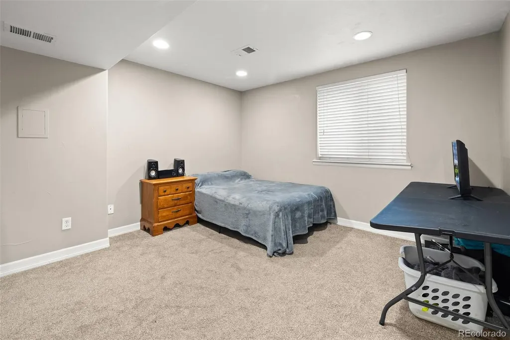 563 Kenai Court Windsor CO 80550