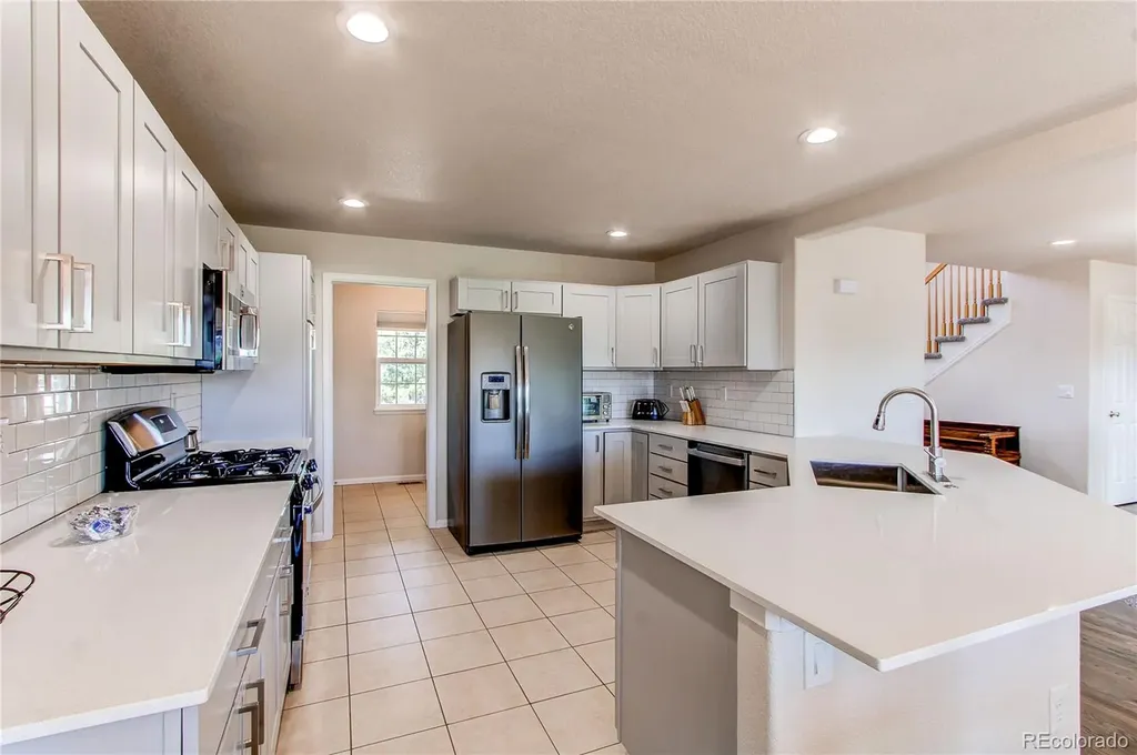895 Antelope Drive W Bennett CO 80102