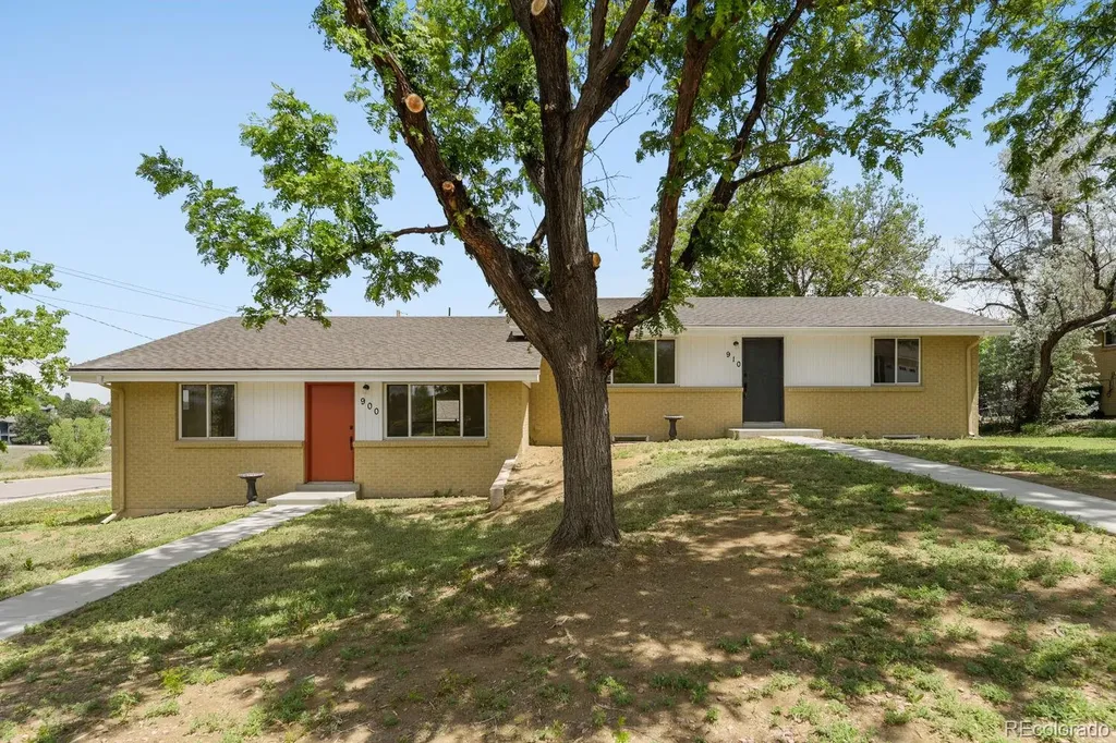 900 S Yarrow Street Lakewood CO 80226
