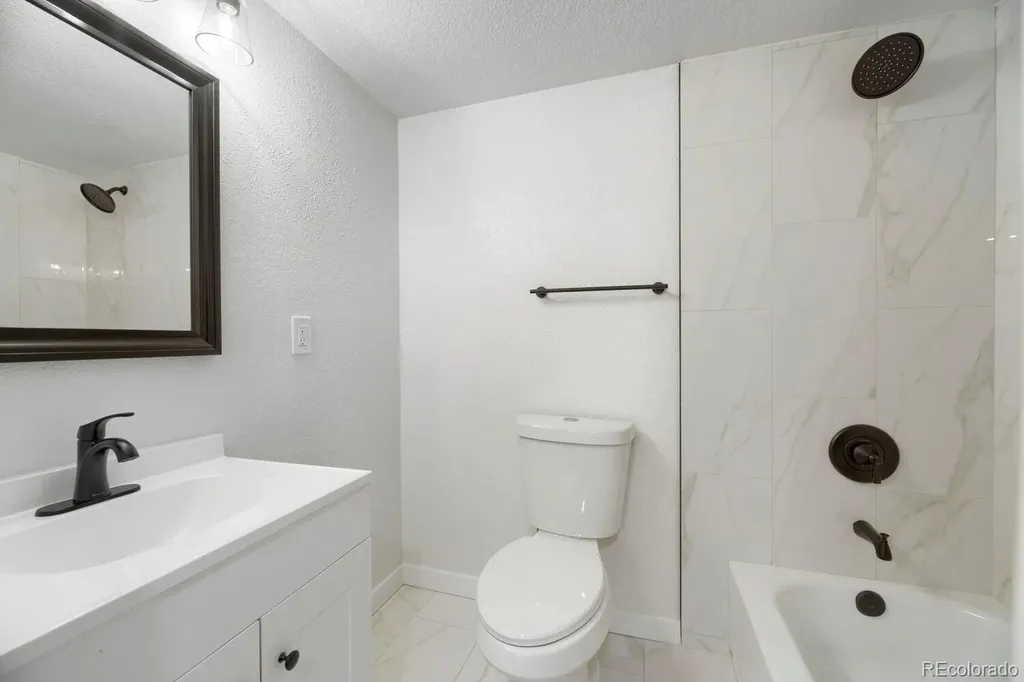 900 S Yarrow Street Lakewood CO 80226