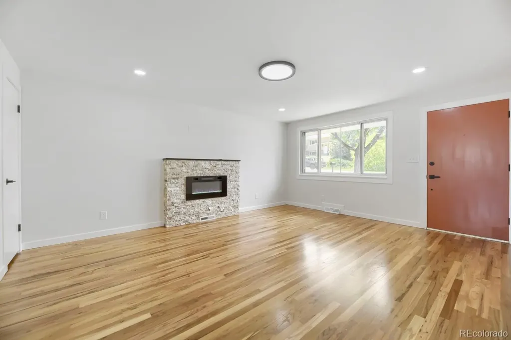 900 S Yarrow Street Lakewood CO 80226