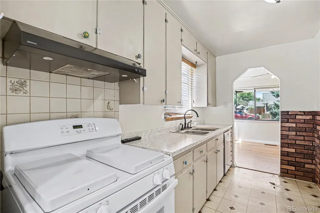 4160 Sheridan Boulevard Denver CO 80212