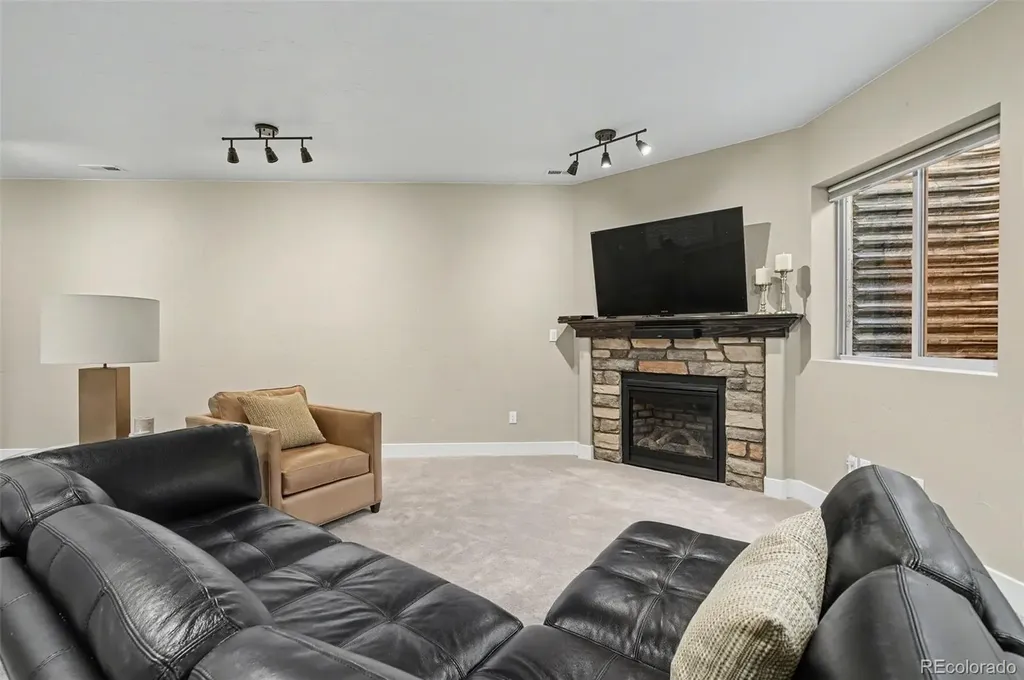 16464 Woodward Terrace Monument CO 80132