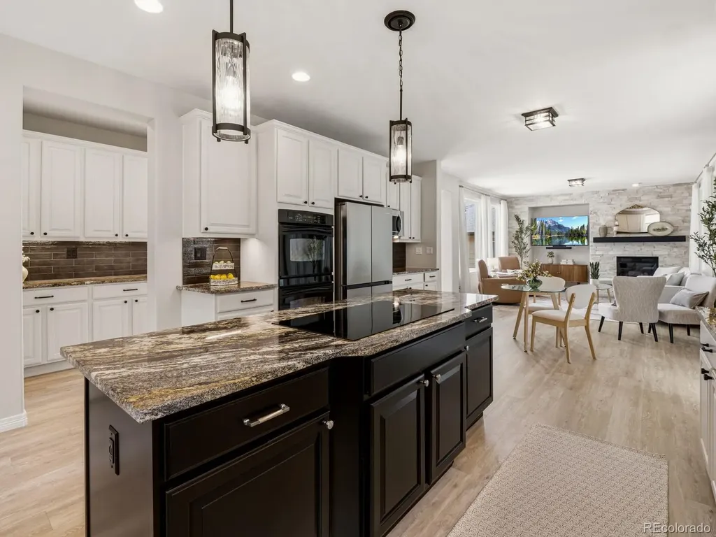 2794 Pemberly Avenue Highlands Ranch CO 80126