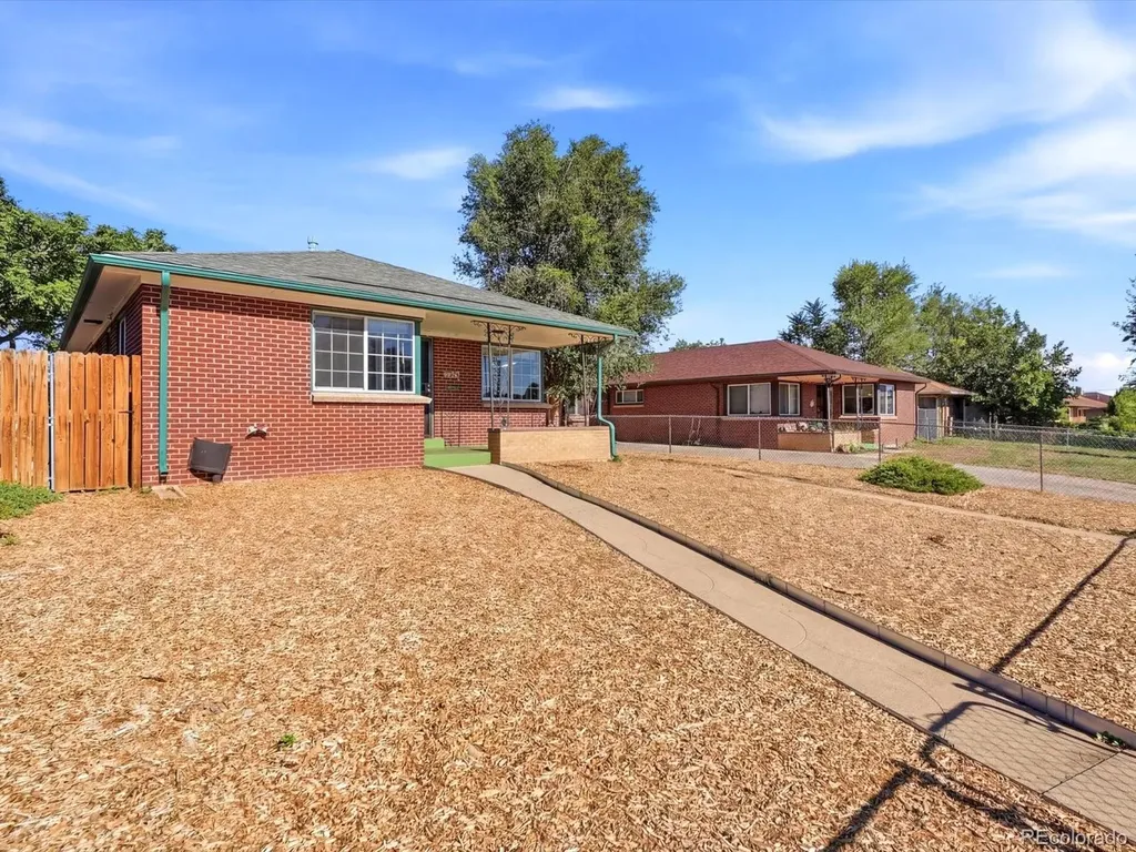 3651 Forest Street Denver CO 80207