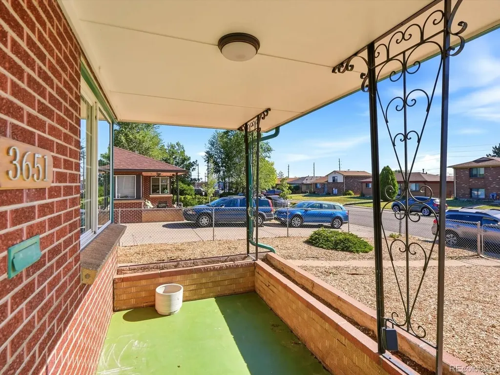 3651 Forest Street Denver CO 80207