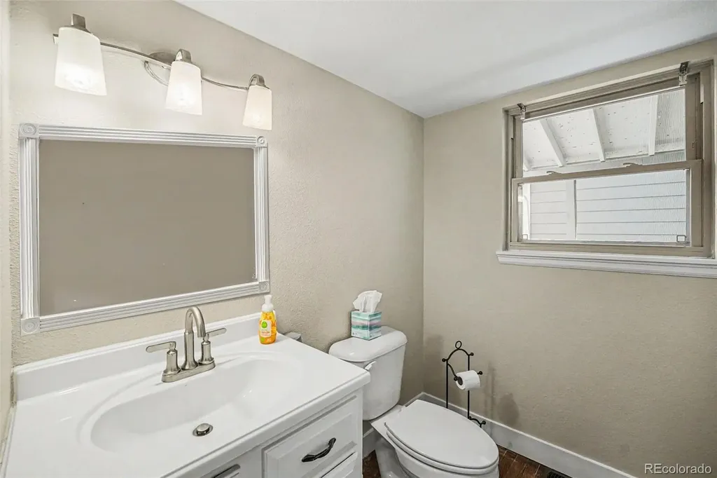15932 E Lehigh Circle Aurora CO 80013