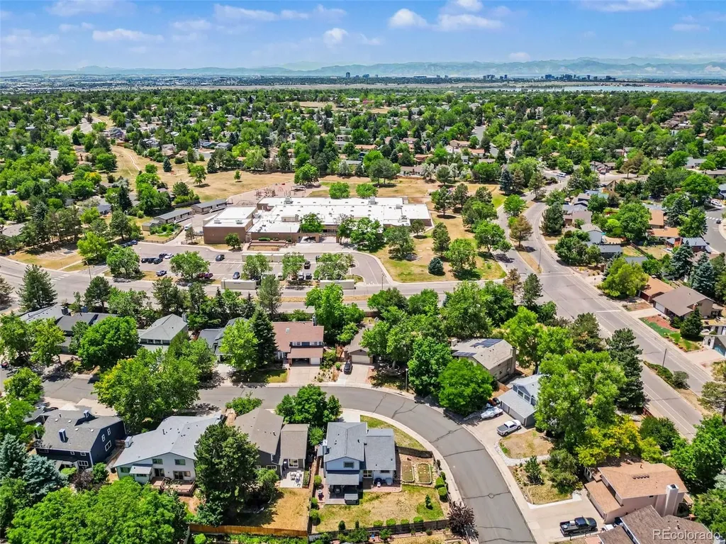 15932 E Lehigh Circle Aurora CO 80013