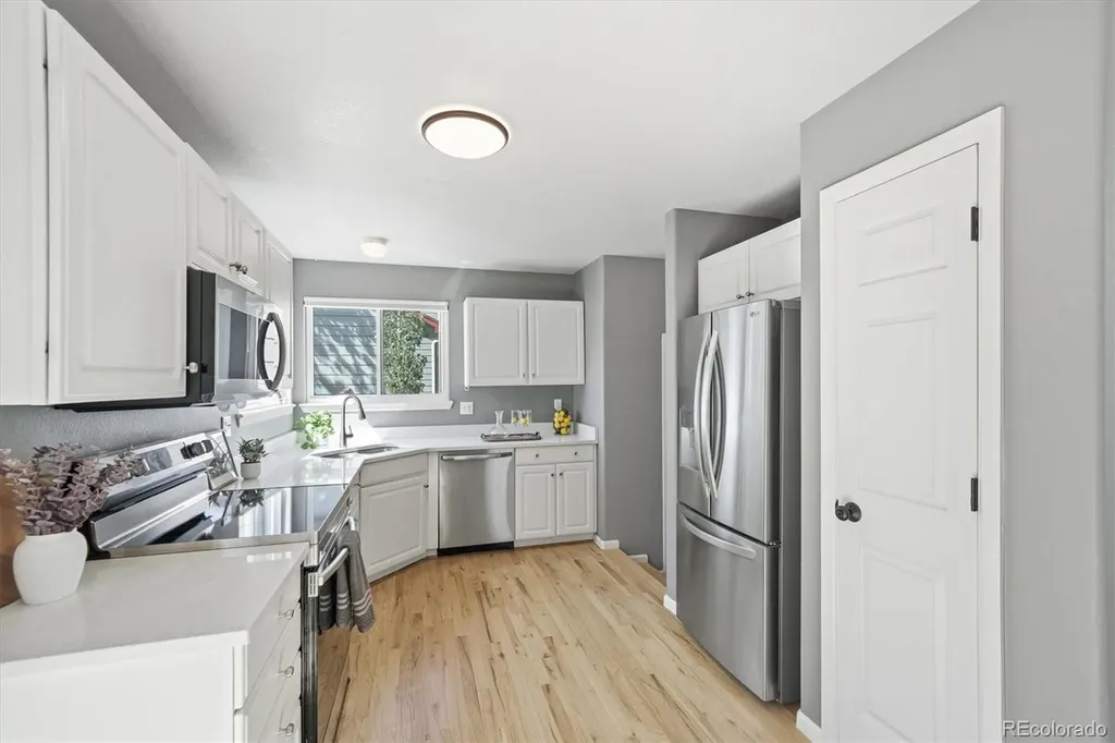 9629 Burberry Way Highlands Ranch CO 80129