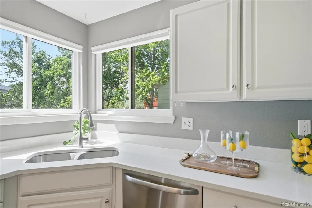 9629 Burberry Way Highlands Ranch CO 80129